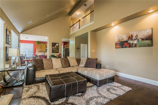 Dining room, Interior, Living room, Recessed Lighting, Wood Texture Flooring