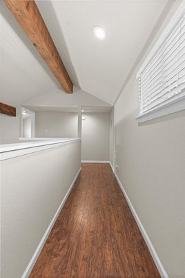Interior, Recessed Lighting, Wooden Beams, Wood Texture Flooring