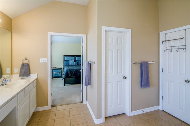 Bathroom, Bedroom, Interior