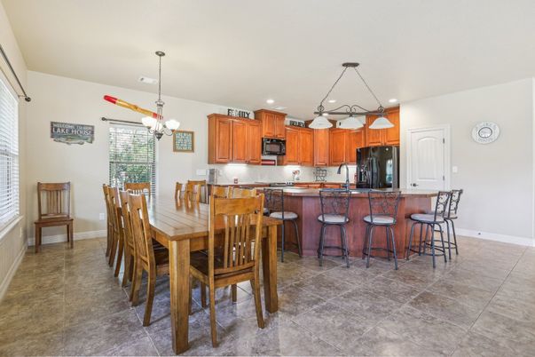 Chandelier, Dining room, Interior, Kitchen, Pendant Lights, Recessed Lighting