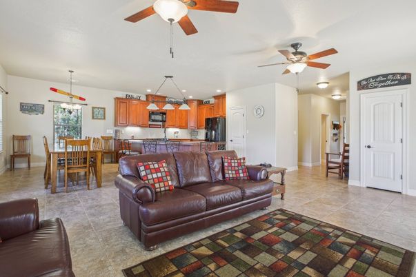 Dining room, Interior, Kitchen, Pendant Lights, Recessed Lighting