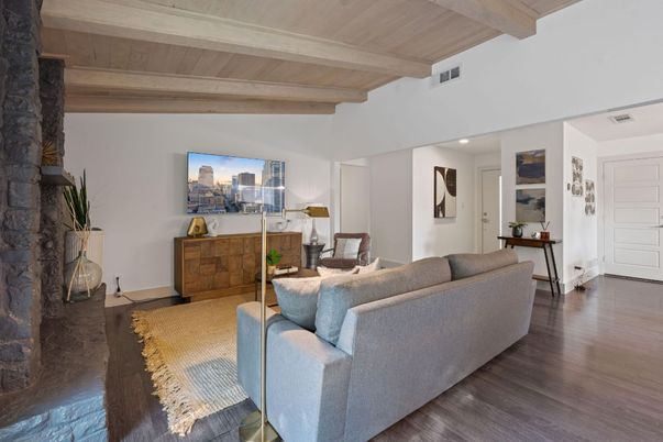 Interior, Living room, Recessed Lighting, Wooden Beams, Wooden Ceilings, Wood Texture Flooring