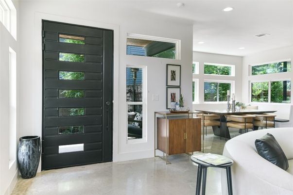Dining room, Interior, Recessed Lighting