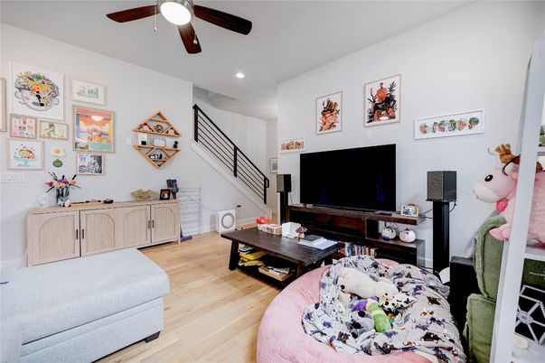 Interior, Living room, Recessed Lighting, Wood Texture Flooring