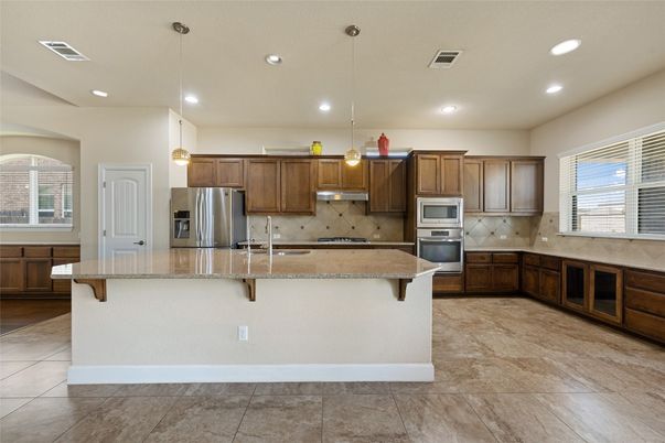 Interior, Kitchen, Pendant Lights, Recessed Lighting, Stainless Steel Appliances