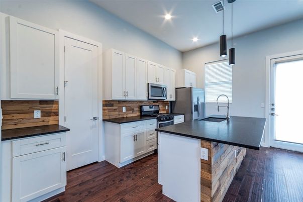 Interior, Kitchen, Pendant Lights, Recessed Lighting, Wood Texture Flooring