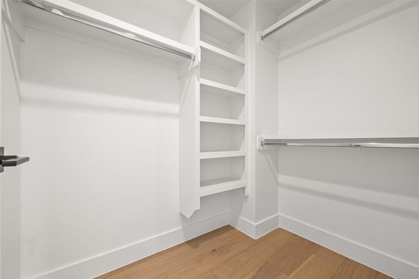 Interior, Walk-in Closets, Wood Texture Flooring