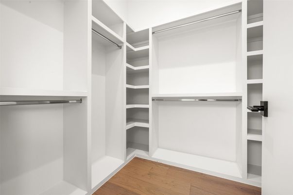 Interior, Walk-in Closets, Wood Texture Flooring