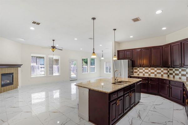 Fireplace, Interior, Kitchen, Marble, Pendant Lights, Recessed Lighting