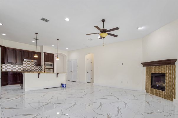 Fireplace, Interior, Kitchen, Marble, Pendant Lights, Recessed Lighting