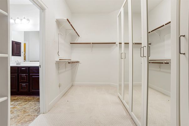 Interior, Walk-in Closets