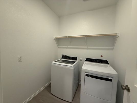 Interior, Washer