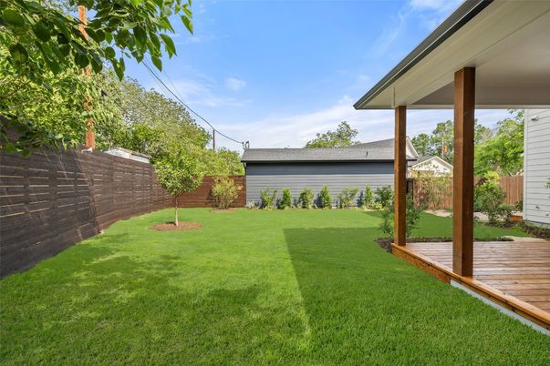 Backyard, Exterior
