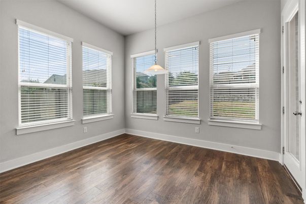 Empty room, Interior, Pendant Lights, Wood Texture Flooring