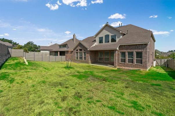 Backyard, Exterior, Facade, Brick Facade, Brick Traditional