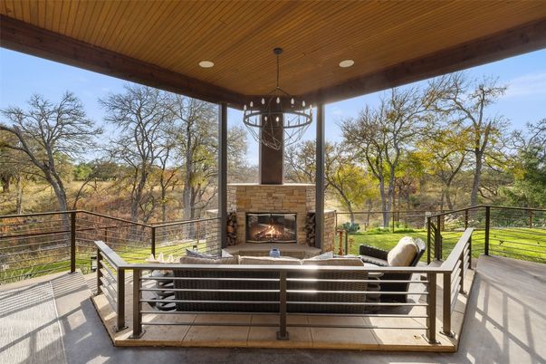 Exterior, Fireplace