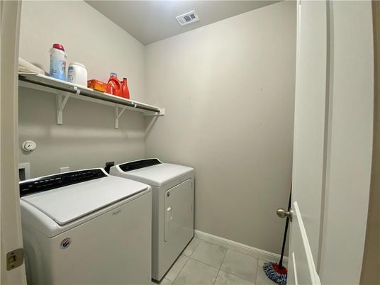 Interior, Washer