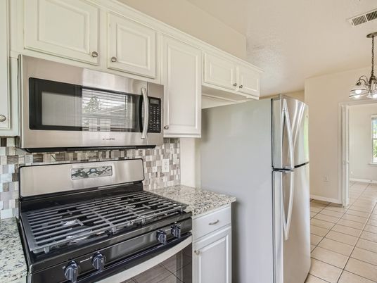 Interior, Kitchen, Pendant Lights, Stainless Steel Appliances