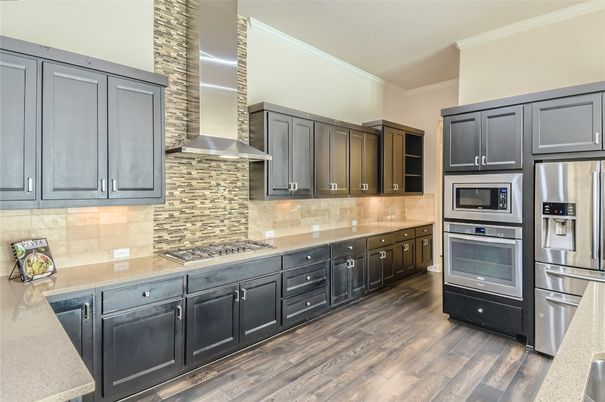 Interior, Kitchen, Stainless Steel Appliances, Wood Texture Flooring