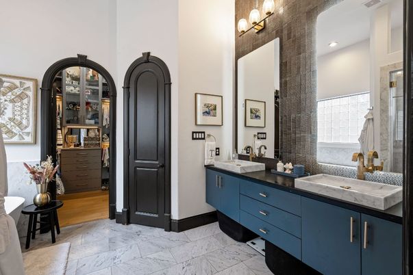 Bathroom, Dual Sink Vanities, Interior, Marble, Recessed Lighting