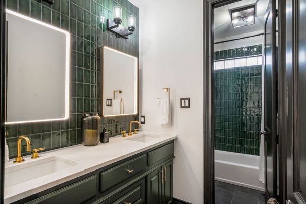 Bathroom, Dual Sink Vanities, Glass Shower, Interior