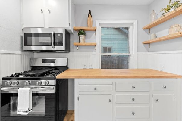 Interior, Kitchen, Stainless Steel Appliances