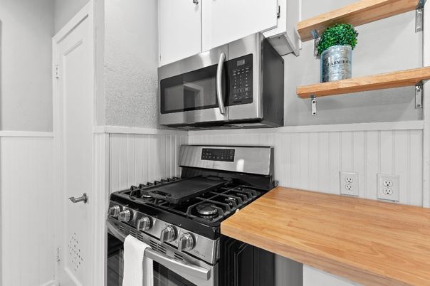 Interior, Kitchen, Stainless Steel Appliances