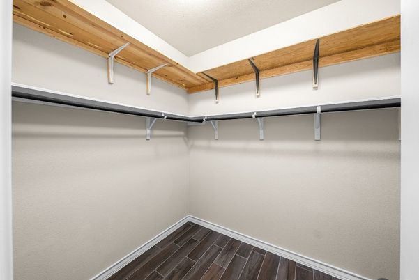 Interior, Walk-in Closets, Wood Texture Flooring
