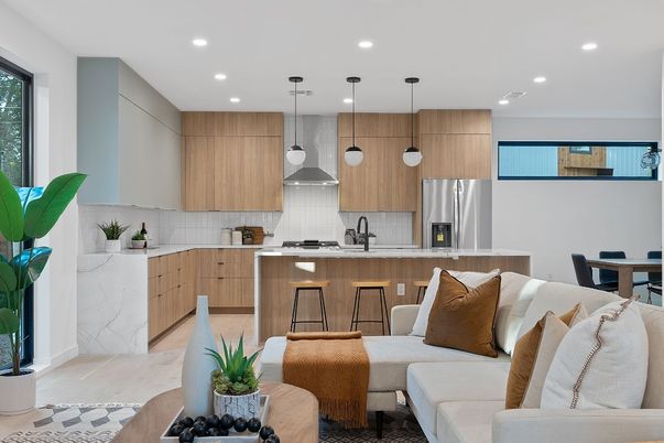 Dining room, Interior, Kitchen, Living room, Pendant Lights, Recessed Lighting, Stainless Steel Appliances