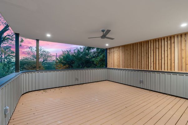 Exterior, Recessed Lighting