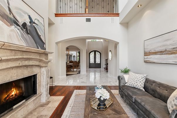 Fireplace, Interior, Living room, Recessed Lighting