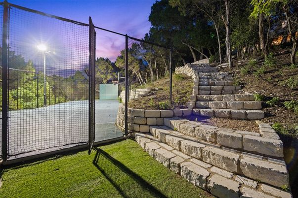 Exterior, Tennis Courts