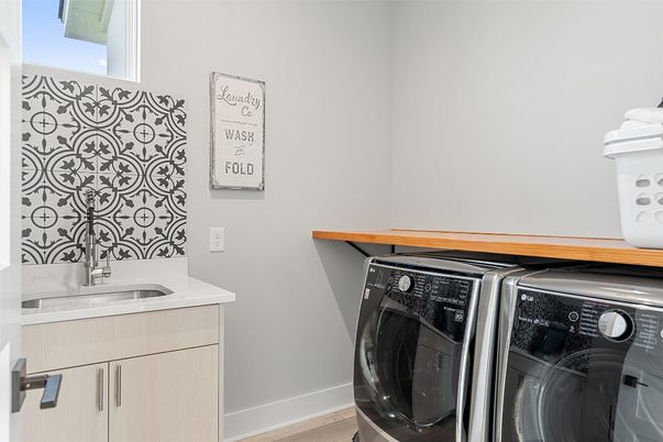 Interior, Washer