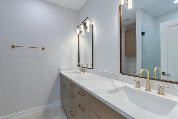 Bathroom, Dual Sink Vanities, Interior, Marble Walls