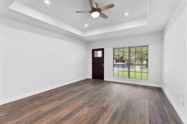 Empty room, Interior, Recessed Lighting, Wood Texture Flooring