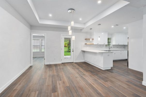 Interior, Kitchen, Pendant Lights, Recessed Lighting, Wood Texture Flooring