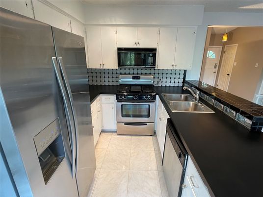 Interior, Kitchen, Stainless Steel Appliances