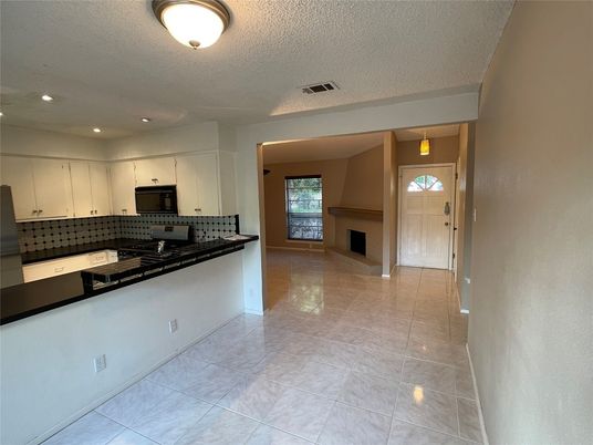 Interior, Kitchen, Pendant Lights, Recessed Lighting