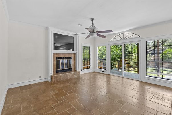 Empty room, Fireplace, Interior, Recessed Lighting