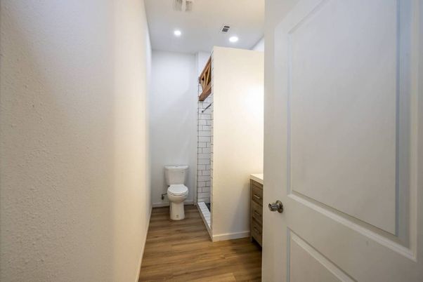Bathroom, Interior, Recessed Lighting, Wood Texture Flooring