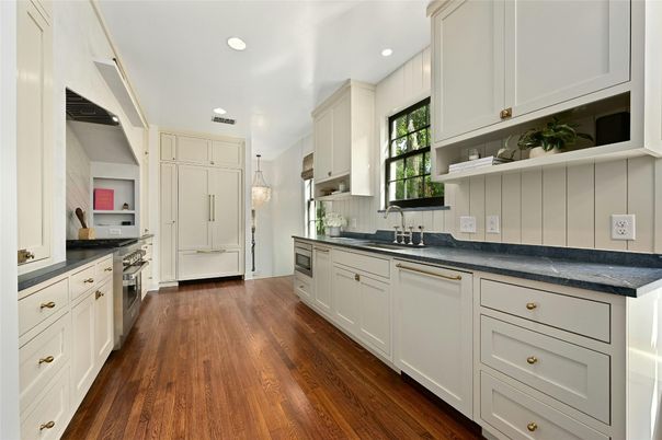 Interior, Kitchen, Recessed Lighting, Wood Texture Flooring