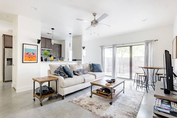 Interior, Kitchen, Living room, Pendant Lights, Recessed Lighting