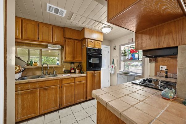 Interior, Kitchen, Tile Countertops