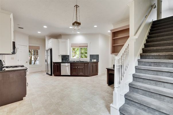 Interior, Kitchen, Pendant Lights, Recessed Lighting, Stainless Steel Appliances