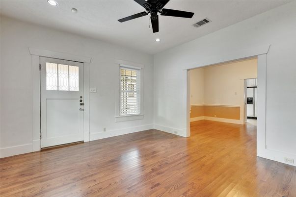 Empty room, Interior, Recessed Lighting, Wood Texture Flooring