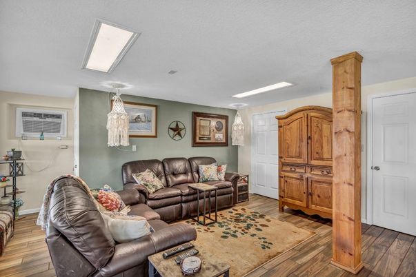 Interior, Living room, Recessed Lighting, Wood Texture Flooring