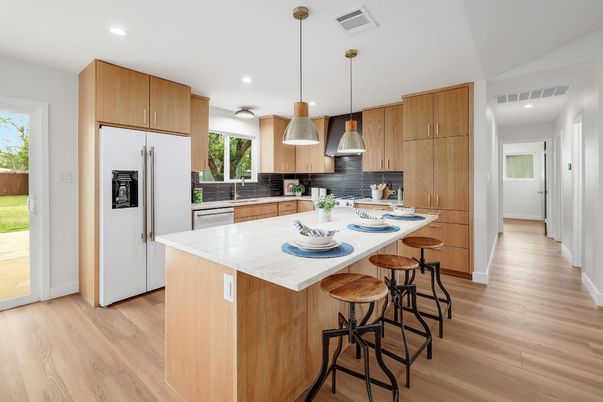 Interior, Kitchen, Pendant Lights, Recessed Lighting, Wood Texture Flooring