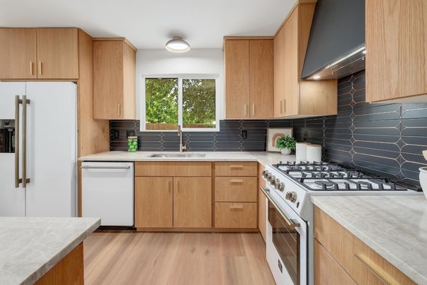 Interior, Kitchen, Stainless Steel Appliances, Wood Texture Flooring