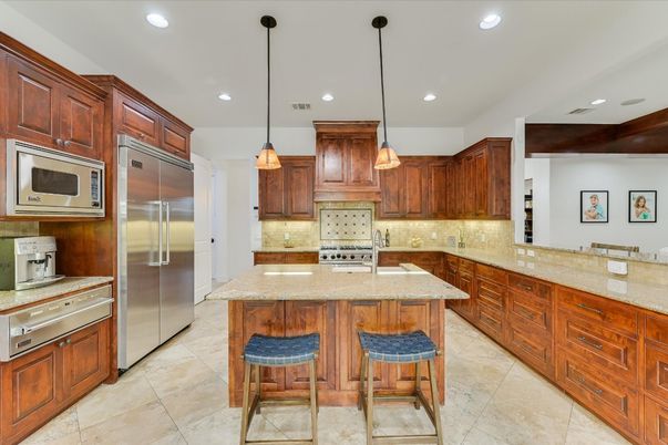 Interior, Kitchen, Pendant Lights, Recessed Lighting, Stainless Steel Appliances