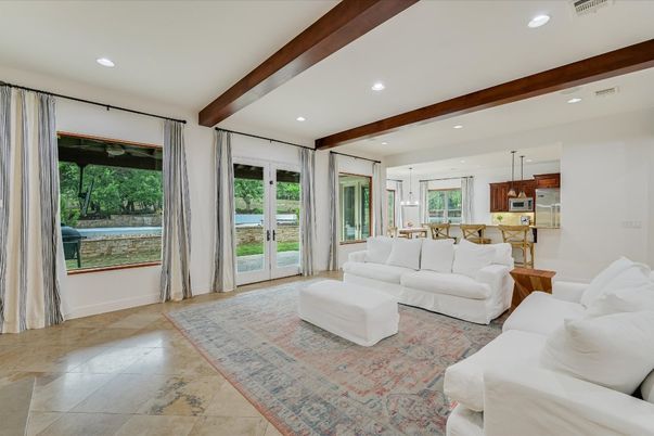 Interior, Living room, Pendant Lights, Recessed Lighting, Wooden Beams